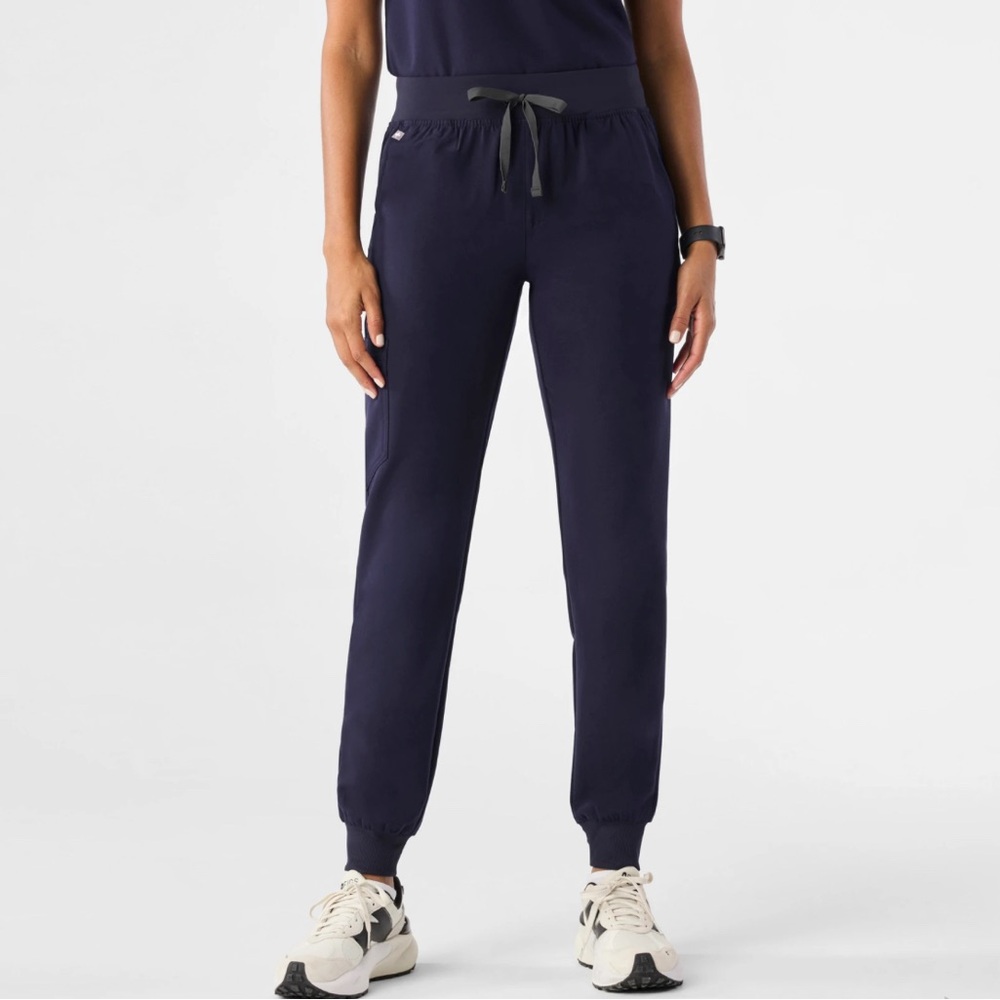 FIGS Zamora Jogger Scrub Pants High Waisted Tapered Activewear Medical Nursing